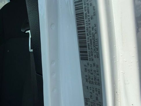 Used 2019 Jeep Wrangler Unlimited Sport S AWD/4WD image 24