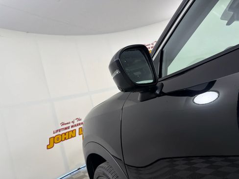 New 2026 Nissan Kicks SR FWD image 13