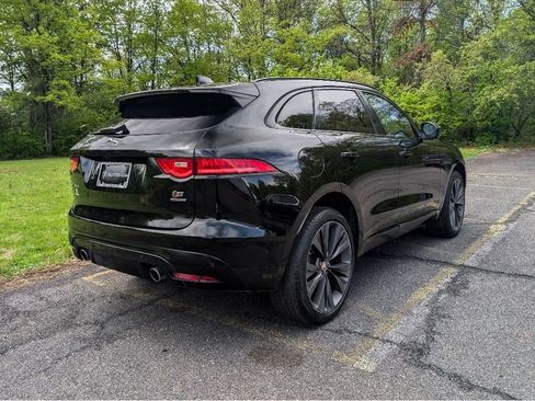 Used 2018 Jaguar F-PACE S AWD/4WD image 5