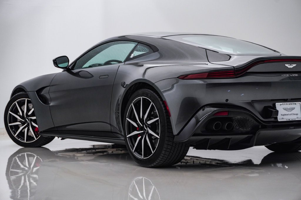 Used 2019 Aston Martin V8 Vantage Coupe RWD image 9