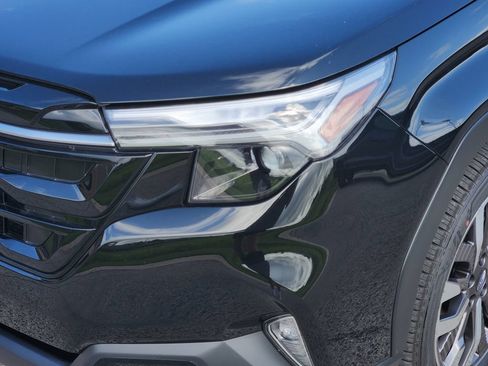 New 2026 Subaru Forester Touring AWD/4WD image 5