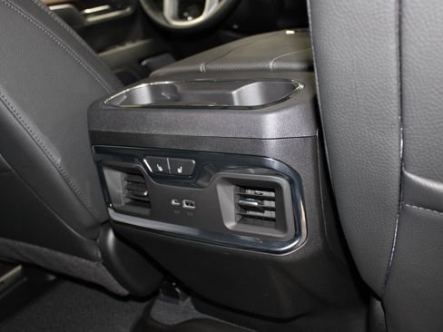 New 2026 GMC Sierra 2500 Denali w/ Denali Reserve Package image 26