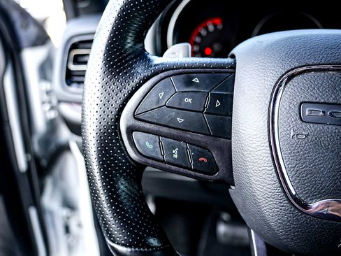 Used 2024 Dodge Durango GT image 18