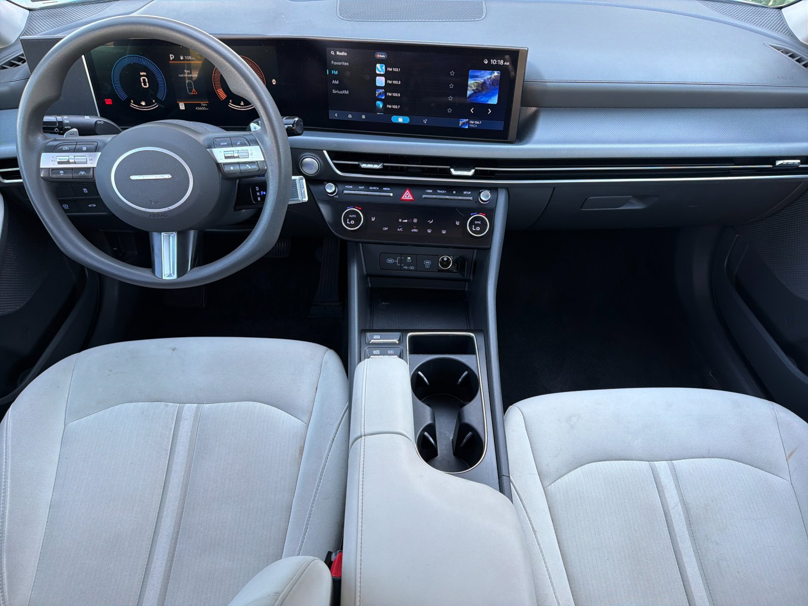 Used 2025 Hyundai Sonata SEL FWD image 12