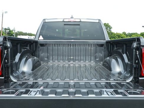 New 2026 RAM 1500 Big Horn w/ Night Edition RWD image 8