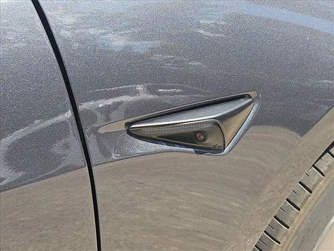 Used 2021 Tesla Model 3 Standard Range Plus RWD image 19