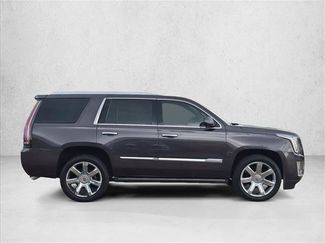 Used 2015 Cadillac Escalade Premium RWD video 4