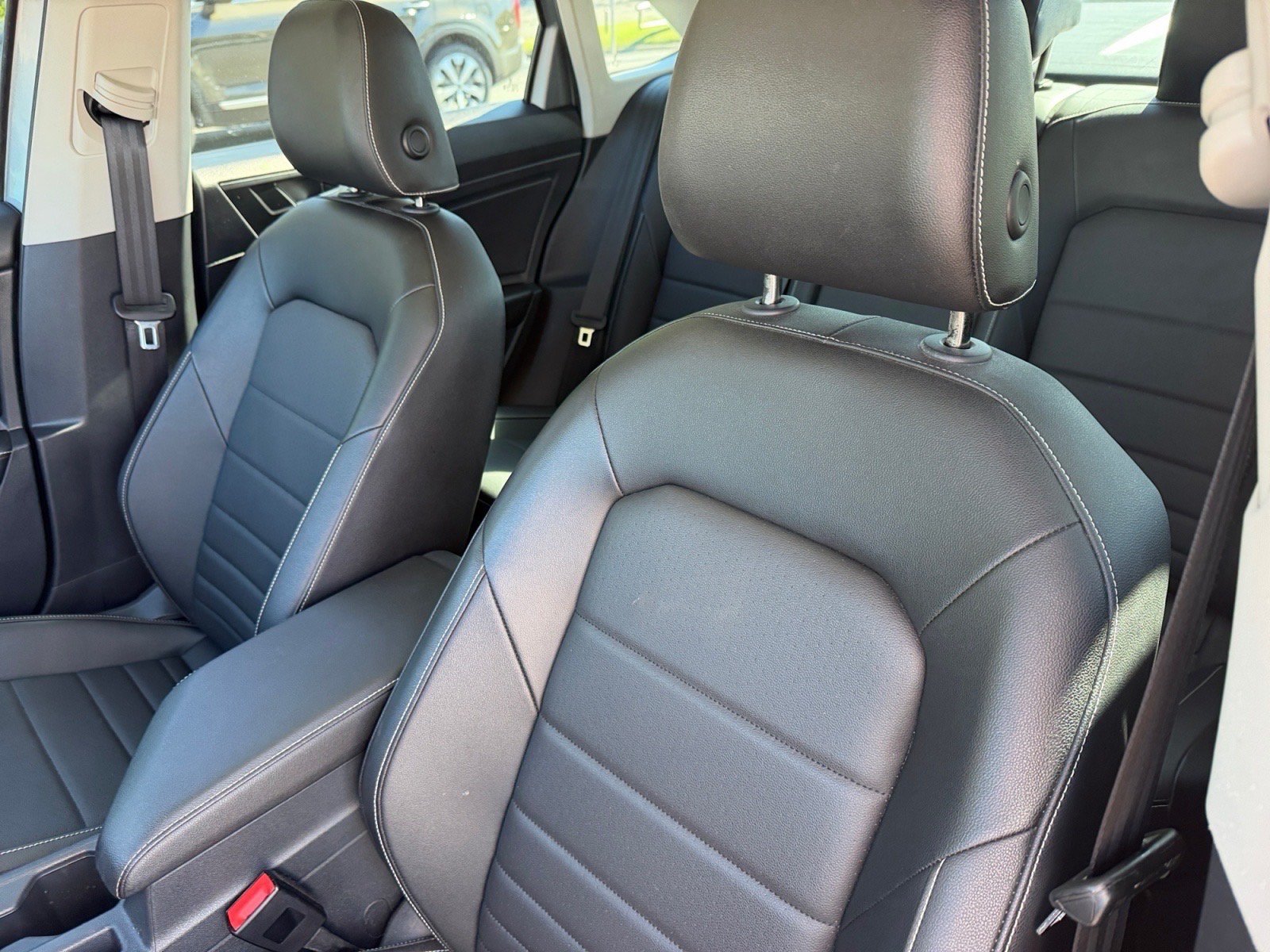 Used 2023 Volkswagen Jetta SE FWD image 13