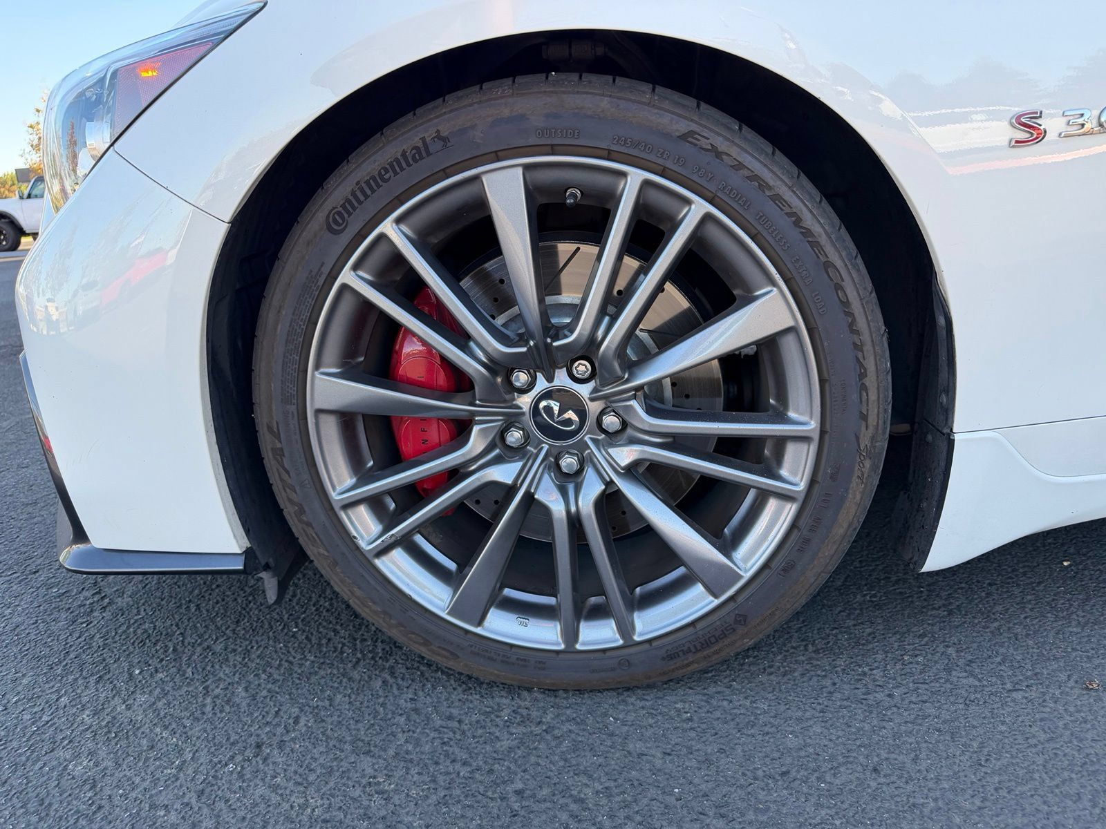 Used 2019 INFINITI Q50 Red Sport 400 w/ Sensory Package RWD image 9