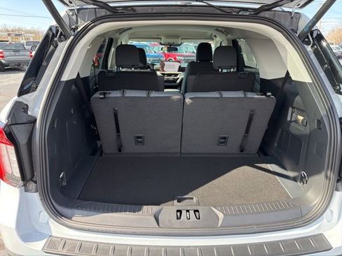 New 2026 Ford Explorer Active image 11