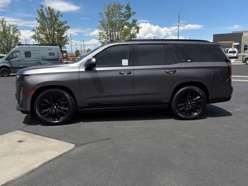 Used 2024 Cadillac Escalade Sport Platinum w/ LPO, Floor Liner Package AWD/4WD image 9