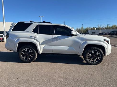 Used 2025 Toyota 4Runner TRD Sport image 6
