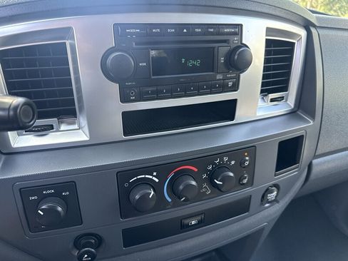 Used 2007 Dodge Ram 1500 Truck SLT w/ Trailer Tow Group AWD/4WD image 37