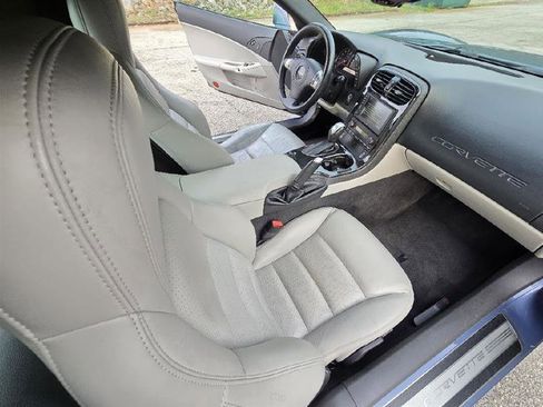 Used 2011 Chevrolet Corvette Grand Sport w/ Preferred Equipment Group image 27