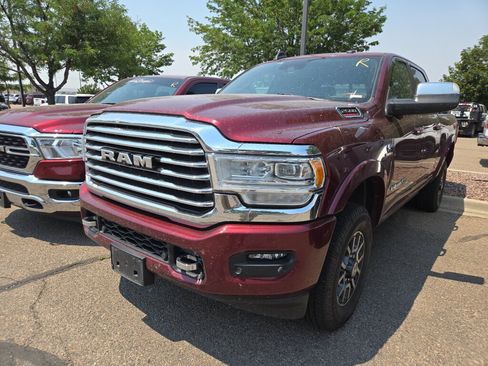 Used 2021 RAM 2500 Limited AWD/4WD image 3