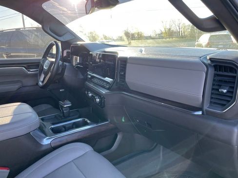 Used 2023 GMC Sierra 1500 SLT w/ SLT Premium Package image 31