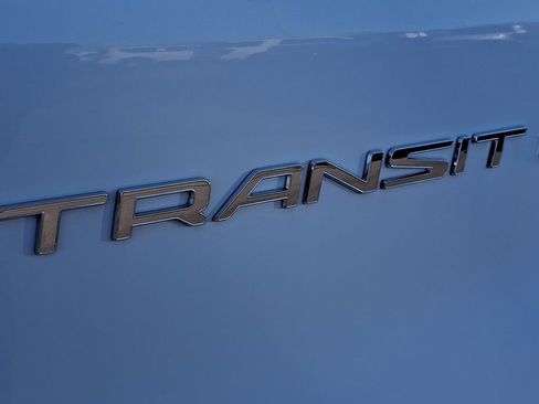 Used 2018 Ford Transit 150 XL image 28