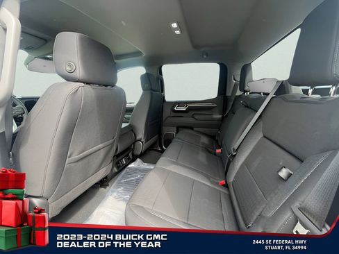 New 2026 GMC Sierra 1500 Elevation image 13