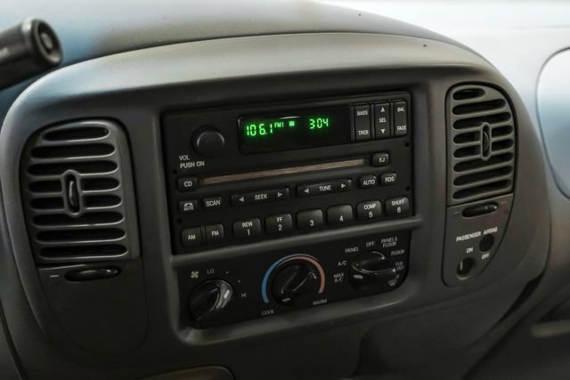Used 2002 Ford F150 XLT RWD image 21