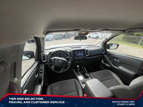 Used 2022 Nissan Frontier SV w/ Technology Package RWD image 27