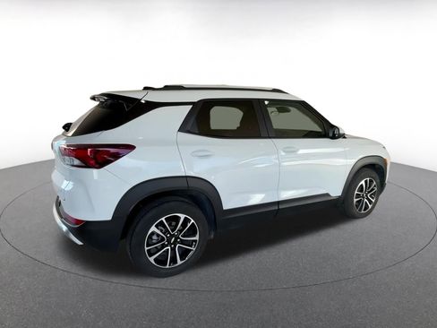 Used 2025 Chevrolet TrailBlazer LT image 15