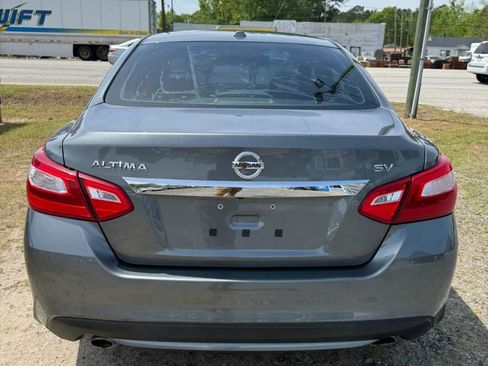 Used 2017 Nissan Altima 2.5 SV image 8