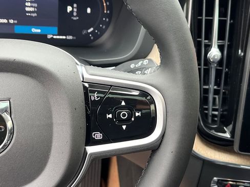 New 2026 Volvo XC60 B5 Plus w/ Protection Package Premier image 13