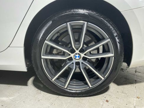 Used 2019 BMW 330i xDrive Sedan w/ Convenience Package AWD/4WD image 8