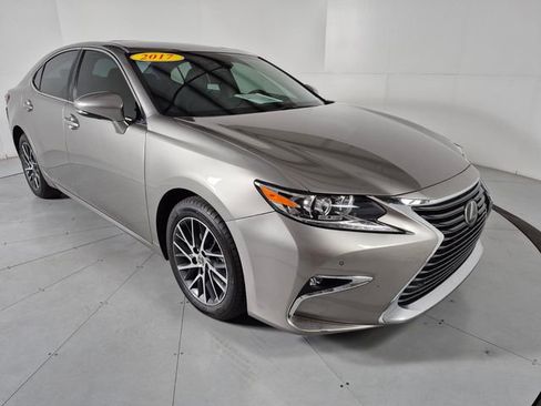Used 2017 Lexus ES 350 w/ Premium Package image 6