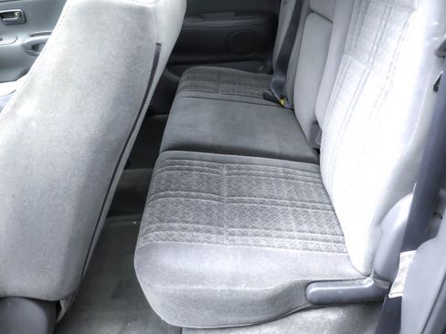 Used 2005 Toyota Tundra SR5 image 16