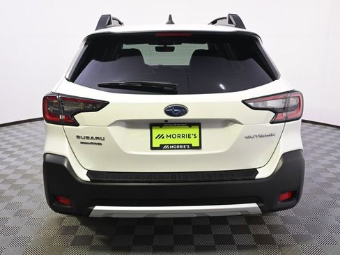 Certified 2025 Subaru Outback Limited image 5