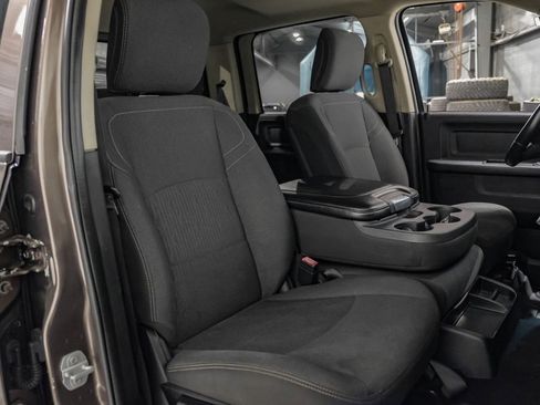 Used 2020 RAM 3500 Tradesman image 33