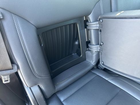 Used 2024 GMC Sierra 1500 SLT image 27