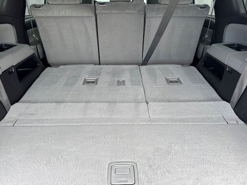 Certified 2018 Toyota Sequoia SR5 w/ Preferred Accessory Package RWD image 19