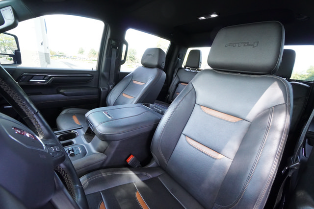 Used 2024 GMC Sierra 3500 AT4 AWD/4WD image 21