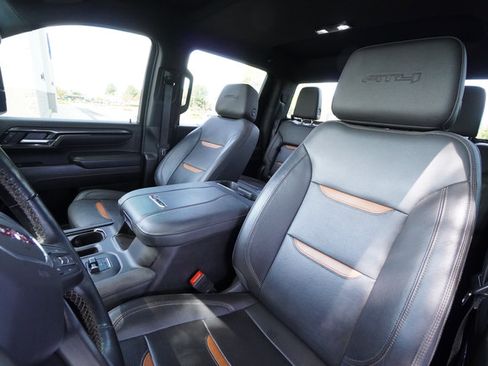 Used 2024 GMC Sierra 3500 AT4 AWD/4WD image 21