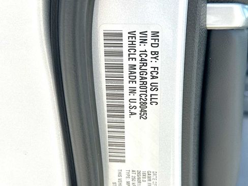 New 2026 Jeep Grand Cherokee Altitude RWD image 22