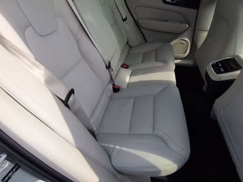 New 2026 Volvo XC60 B5 Ultra w/ Protection Package Premier image 20