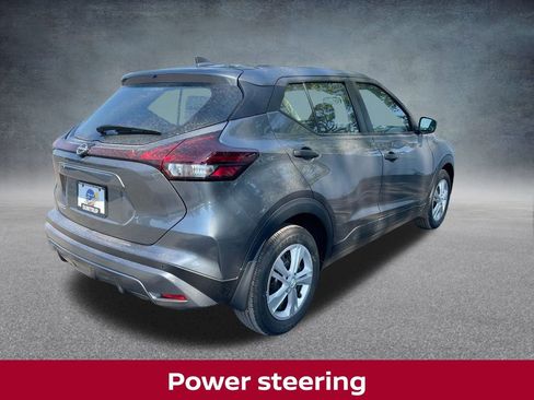 New 2025 Nissan Kicks Play S image 17