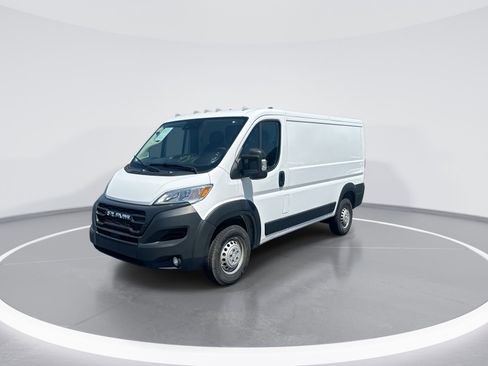 Used 2025 RAM ProMaster 2500 w/ Convenience Group FWD image 5