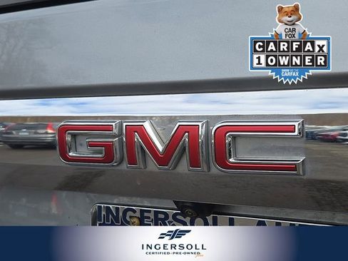 Used 2024 GMC Yukon XL SLT w/ SLT Premium Package image 31