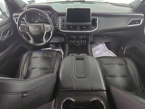 Used 2021 Chevrolet Suburban RST w/ Luxury Package AWD/4WD image 13