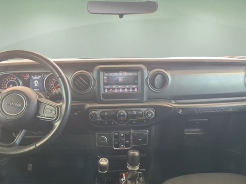 Used 2022 Jeep Wrangler Unlimited Sport AWD/4WD image 7