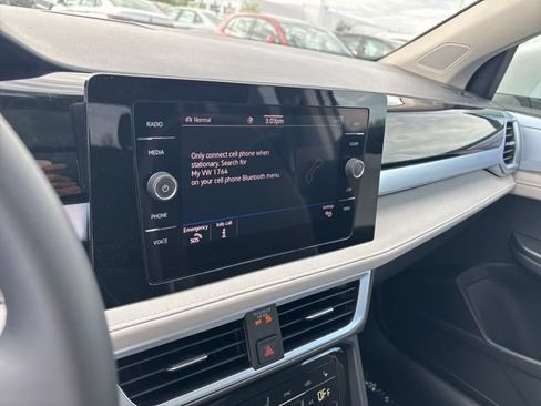 New 2026 Volkswagen Taos SE AWD/4WD image 23
