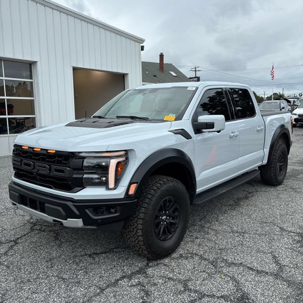 Used 2025 Ford F150 Raptor AWD/4WD image 1