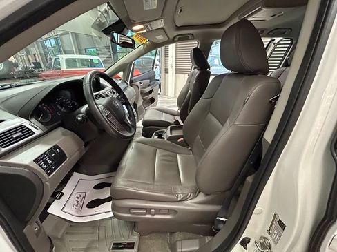 Used 2016 Honda Odyssey Touring image 53