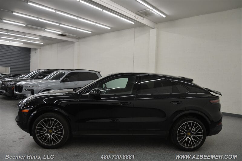 Used 2021 Porsche Cayenne S AWD/4WD image 5
