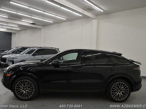 Used 2021 Porsche Cayenne S AWD/4WD image 5