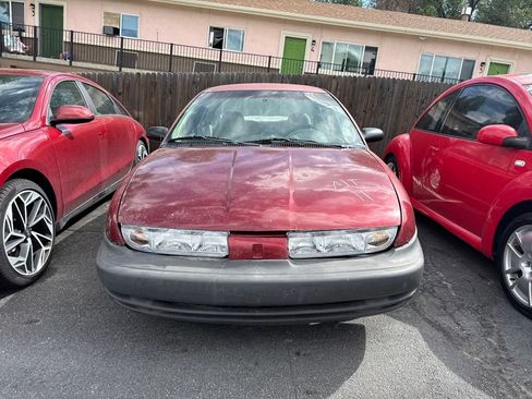Used 1997 Saturn S-Series SL image 29