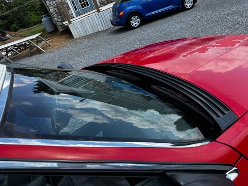 Used 1989 Chrysler LeBaron Premium image 21